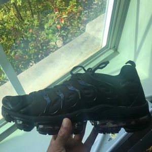 Air Vapormax Plus All Black